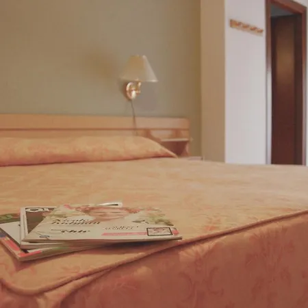Hotel Lina 3*